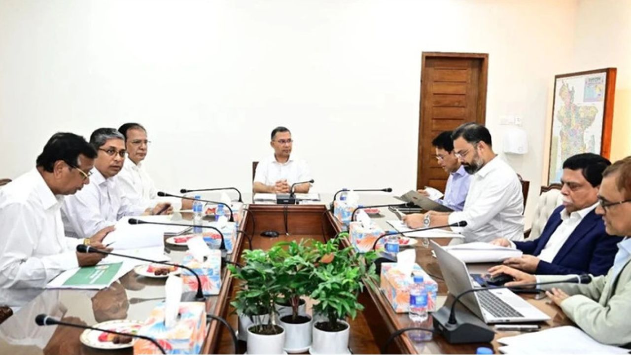 দেশের প্রতিটি ইউনিয়নে খেলার মাঠ গড়ে তোলার নির্দেশ প্রধানমন্ত্রীর